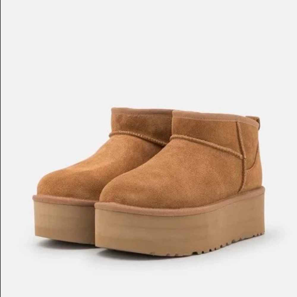 Ultra mini platform Uggs